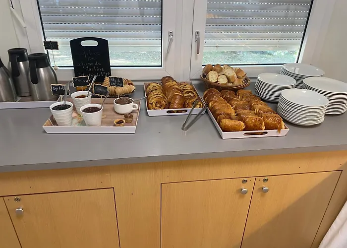 Гостевой дом Centre De Cpcv Normandie A 50 Metres De La De