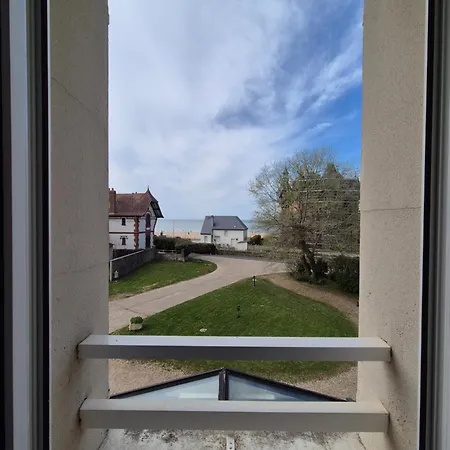 Casa de hóspedes Centre De Cpcv Normandie à 50 Metres De La De 3*